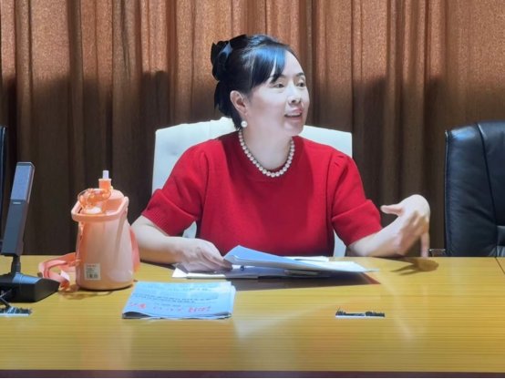 会议由科研处处长李国元主持